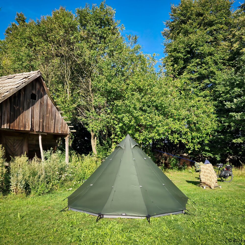 What a beautiful and practical tent What a beautiful and practical tent